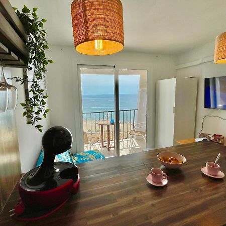 Apartamento Vistas Al Mar Aire Acondicionado Wifi เอมปูเรียบราบา ภายนอก รูปภาพ