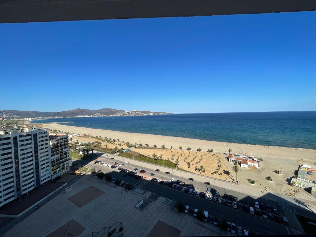 Apartamento Vistas Al Mar Aire Acondicionado Wifi เอมปูเรียบราบา ภายนอก รูปภาพ