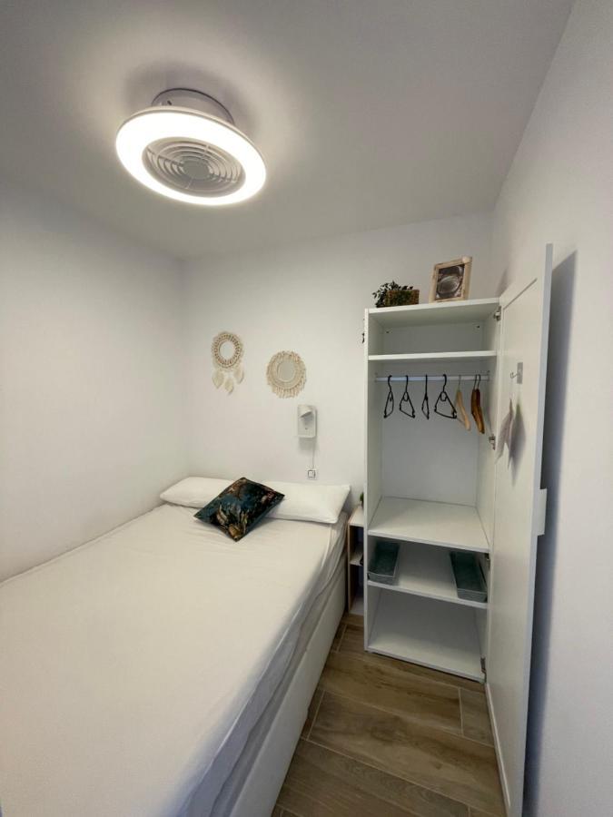 Apartamento Vistas Al Mar Aire Acondicionado Wifi เอมปูเรียบราบา ภายนอก รูปภาพ