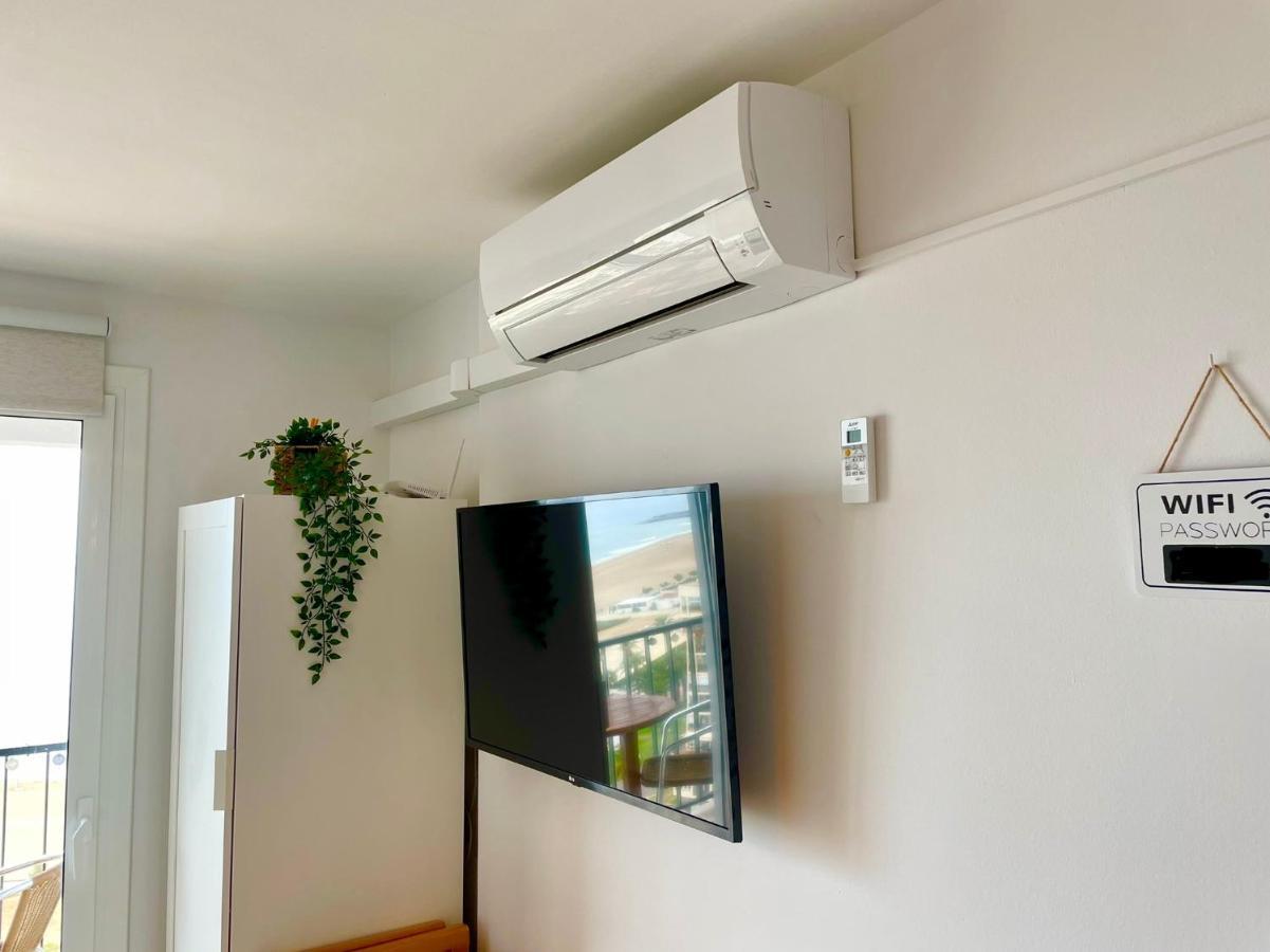 Apartamento Vistas Al Mar Aire Acondicionado Wifi เอมปูเรียบราบา ภายนอก รูปภาพ