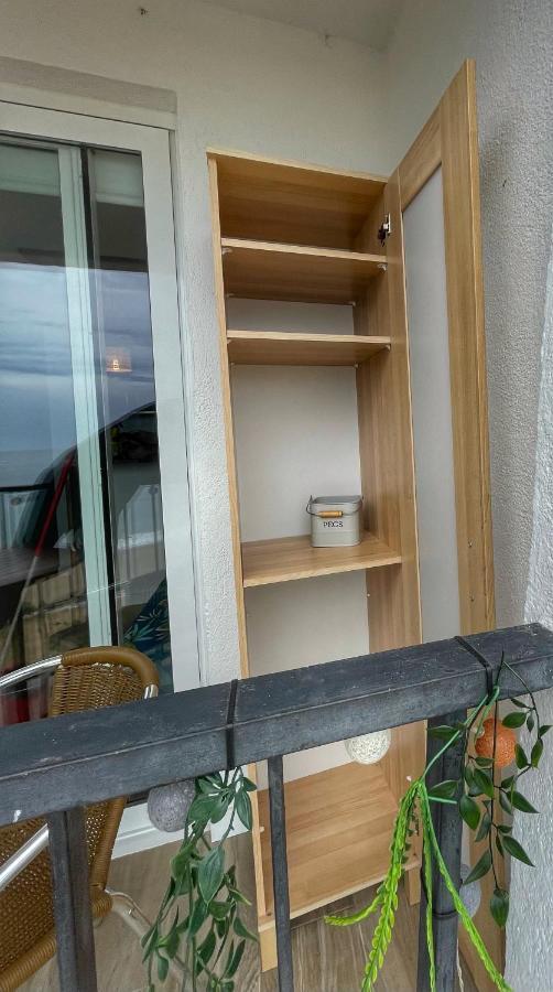 Apartamento Vistas Al Mar Aire Acondicionado Wifi เอมปูเรียบราบา ภายนอก รูปภาพ