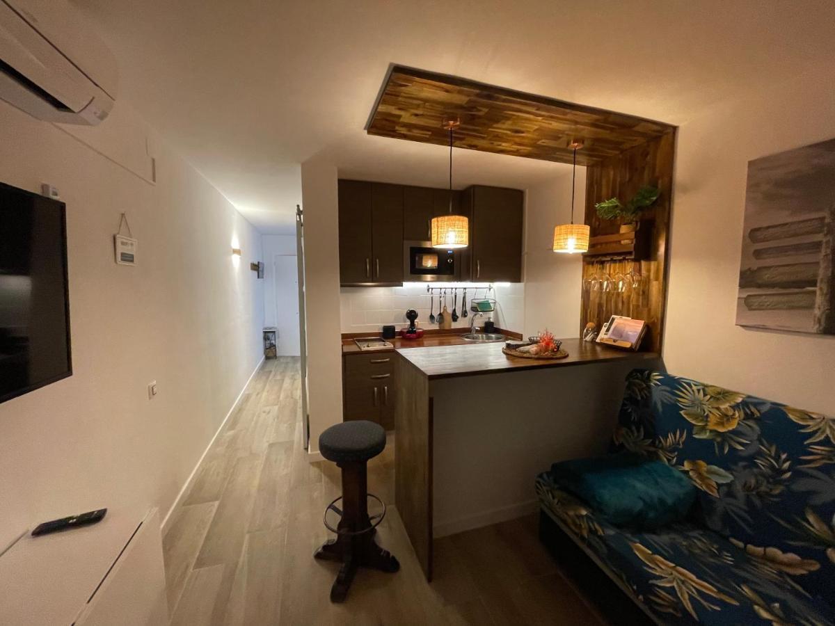 Apartamento Vistas Al Mar Aire Acondicionado Wifi เอมปูเรียบราบา ภายนอก รูปภาพ